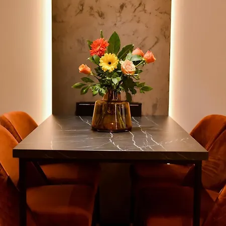 Heart Of - Apartment