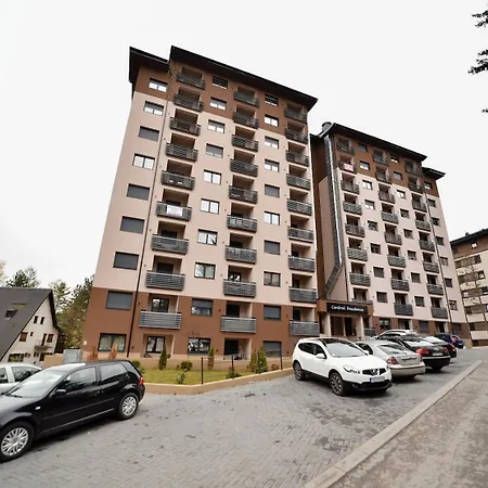 Apartment Heart Of - *