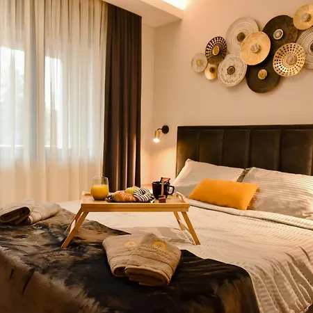 Apartment Heart Of -